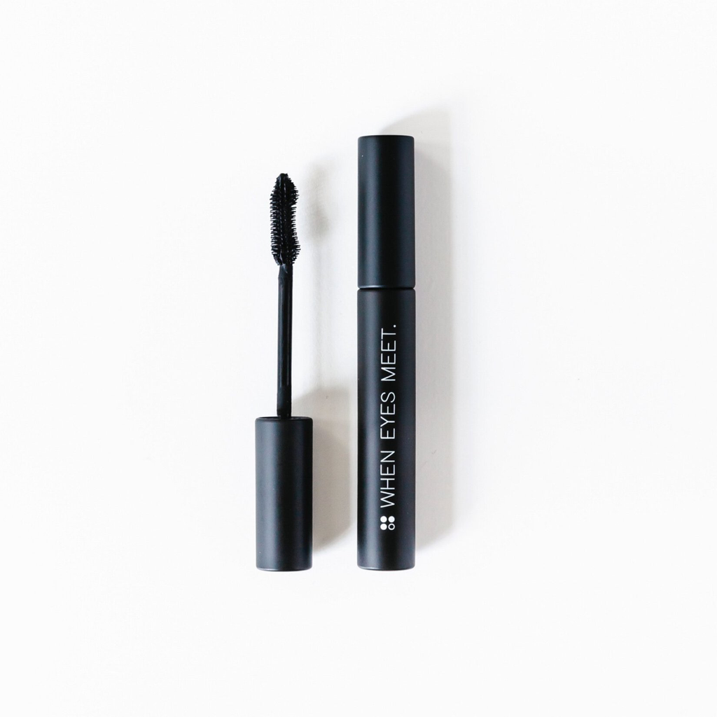 [WEMNBMV] When Eyes Meet - Natural Black Mascara (volume)